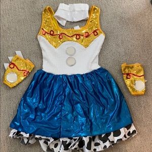 Toy store Jessie costume